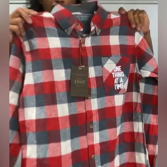 Morgan Wallen One Thing At A Time Official River Flannel, New with Tag MSRP $150 - Picture 6 of 7